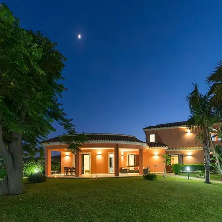 Seaside - Retreat With Jacuzzi Villa Syracuse