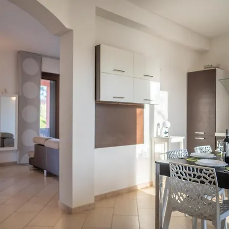 Seaside - Retreat With Jacuzzi *